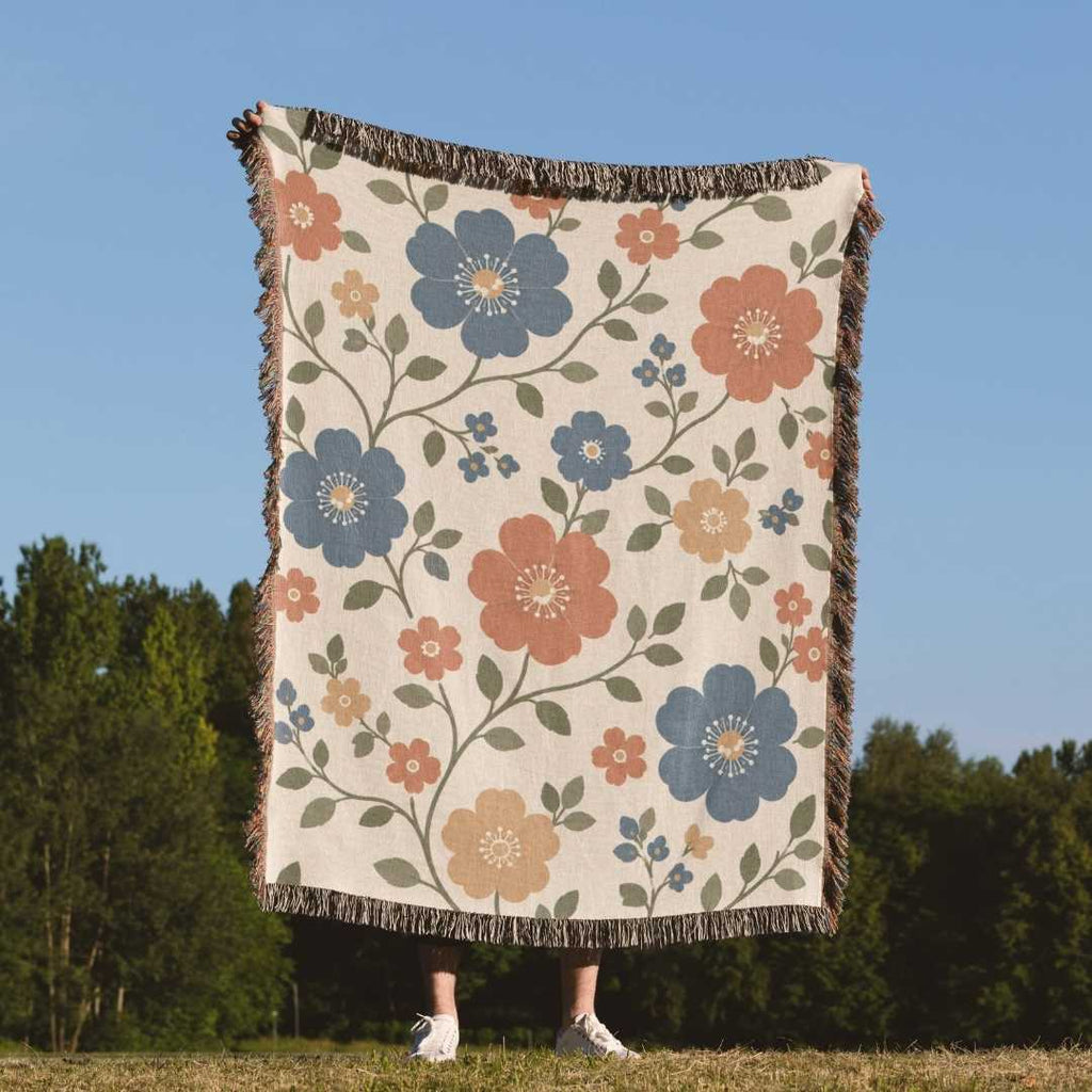 Nordic Vintage Floral Woven Blanket