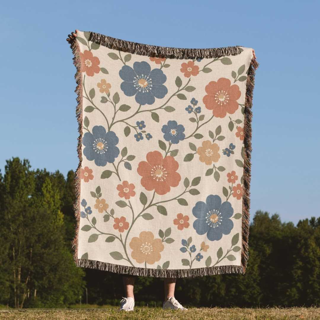 Nordic Vintage Floral Woven Blanket