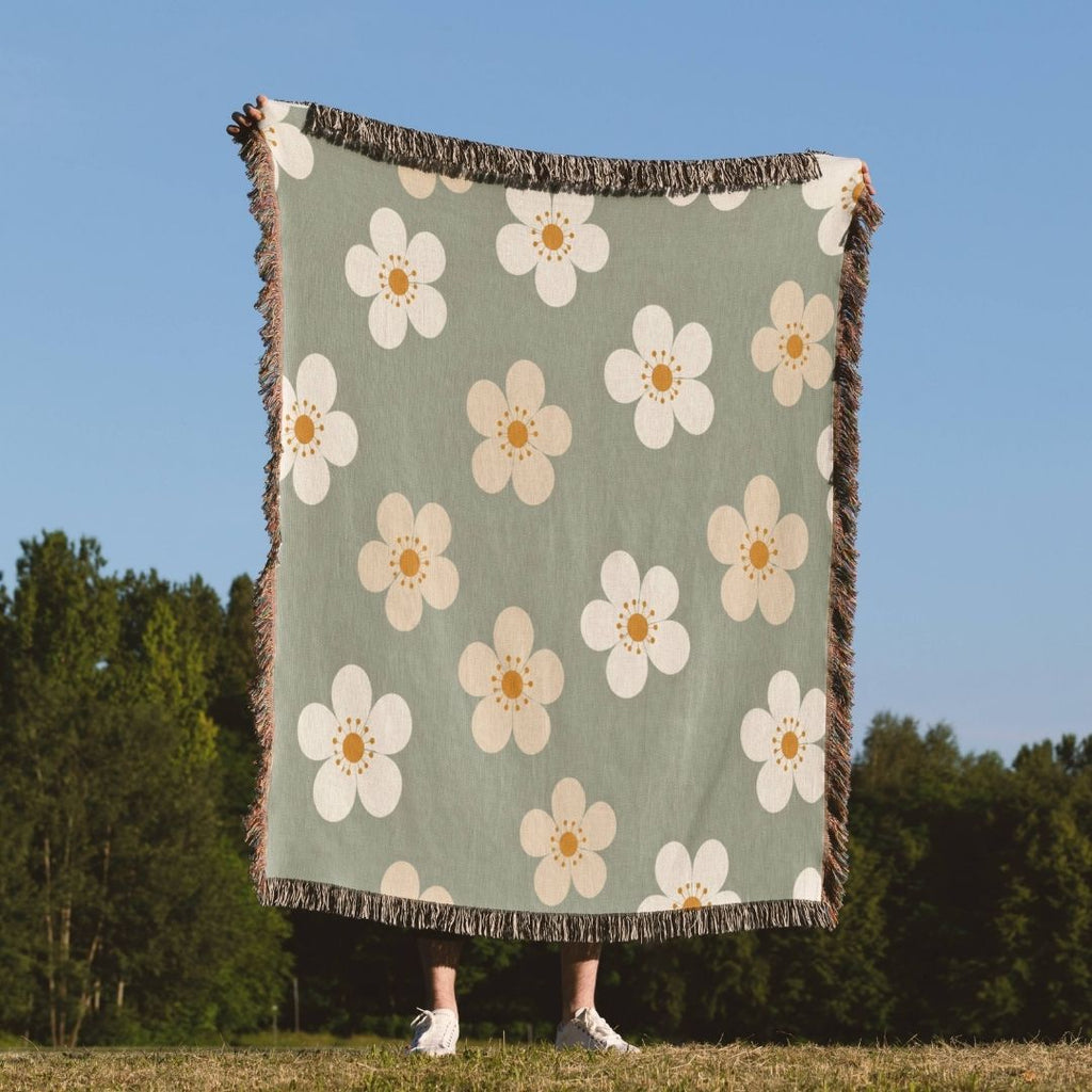 Sage Daisy Woven Blanket