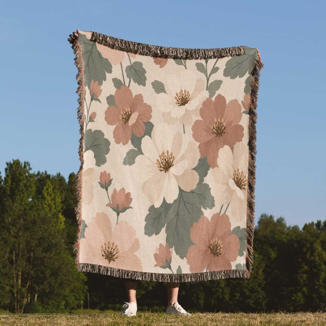 Scandinavian Folk Tulip Woven Blanket