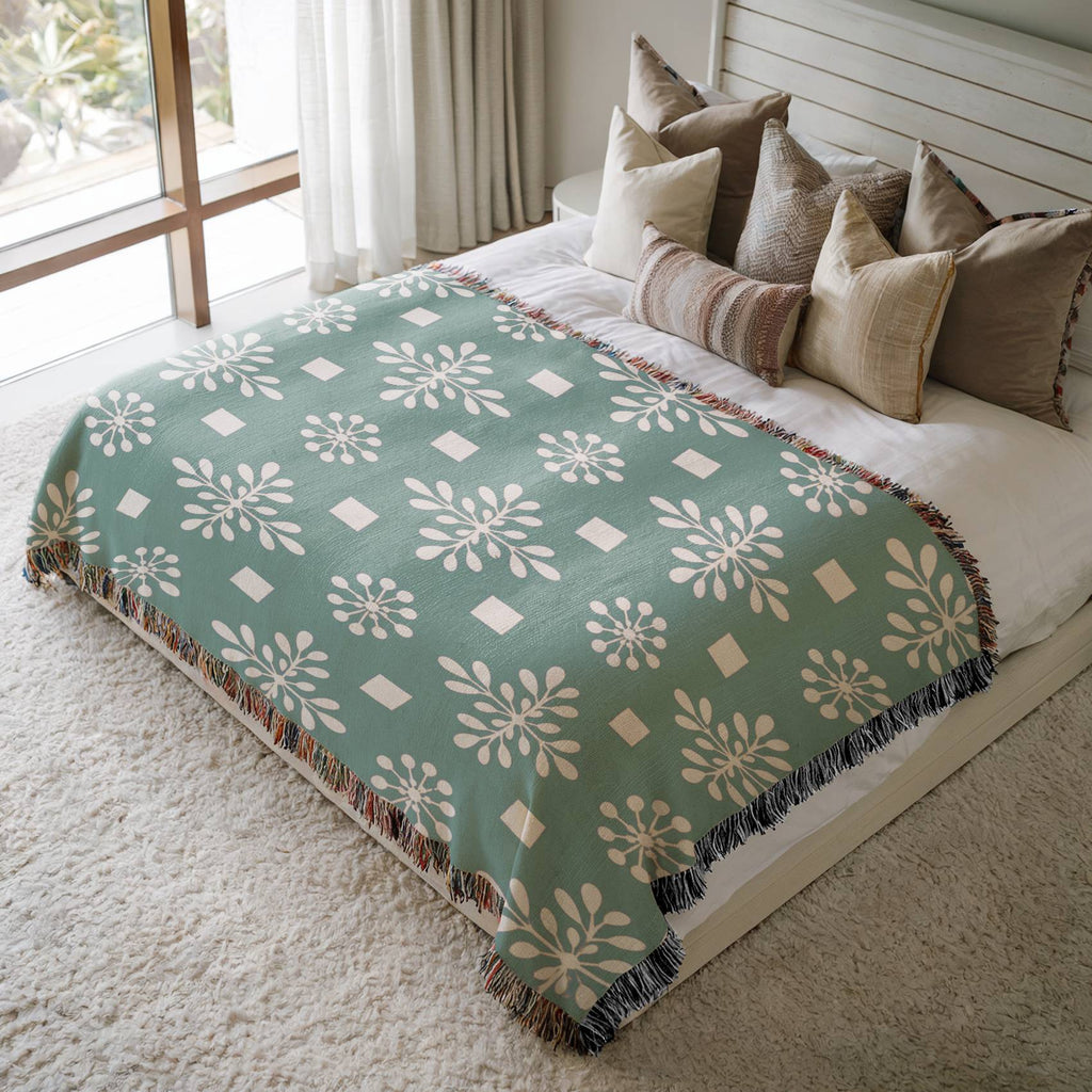 Nordic Snowfall Woven Blanket