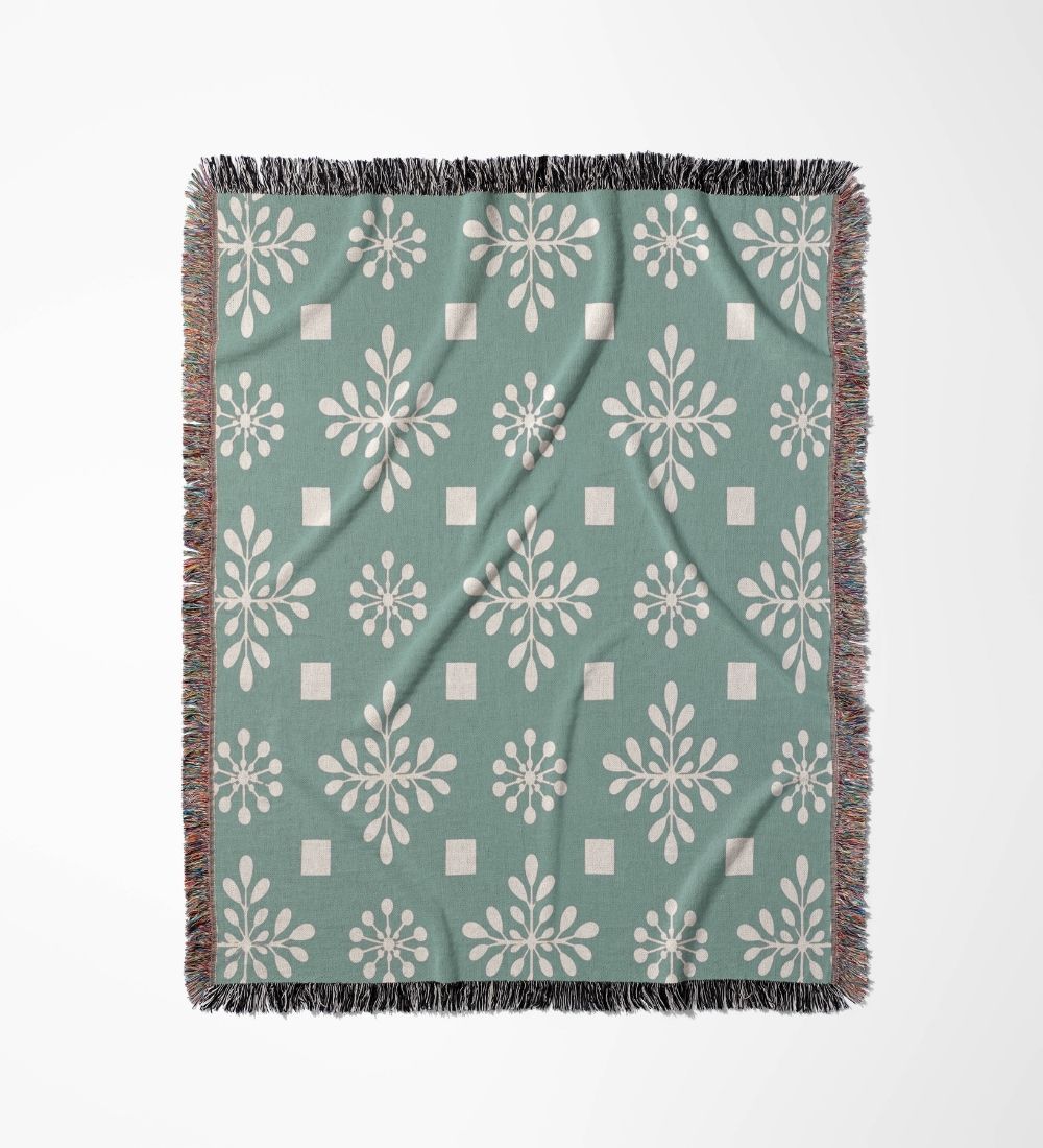 Nordic Snowfall Woven Blanket