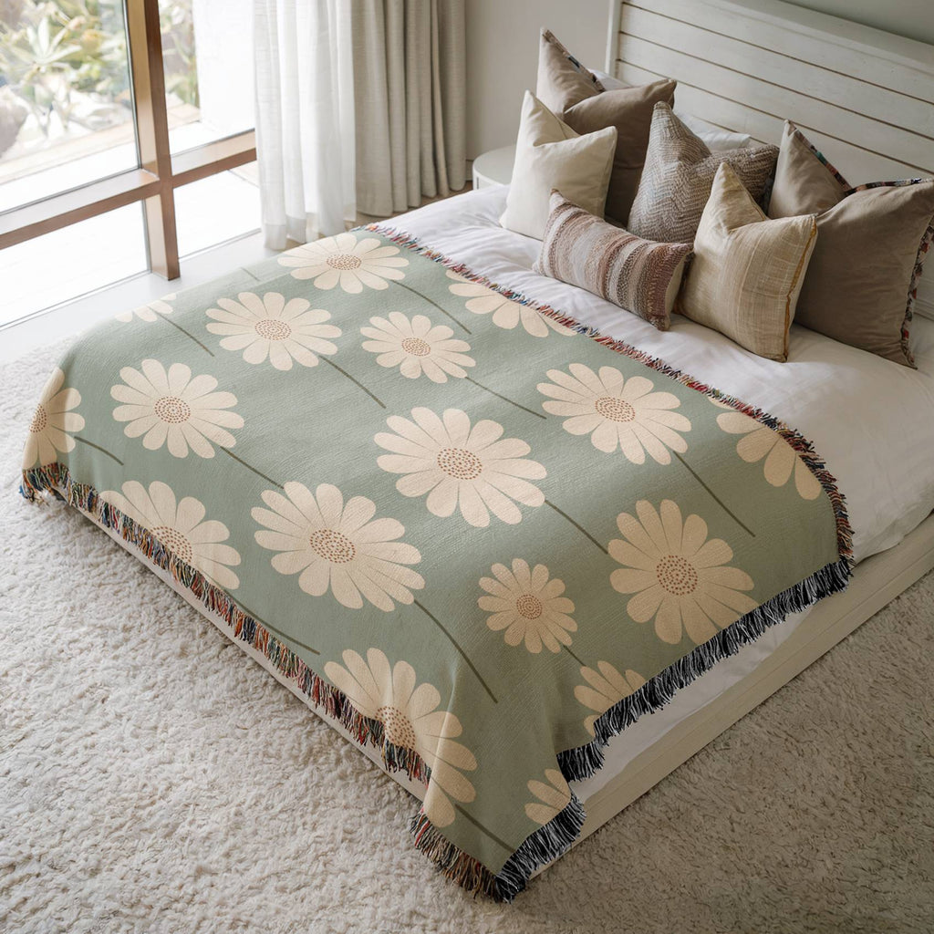 Nordic Daisy Woven Blanket